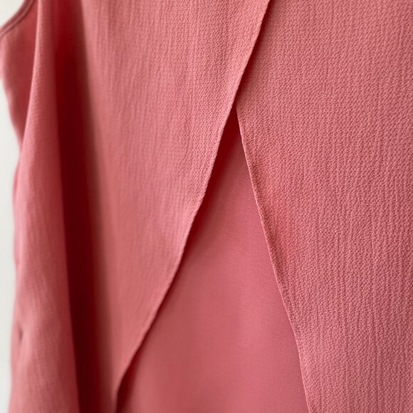 Suzy Shier - Layered Tank Top Blouse - Picture 4 of 8